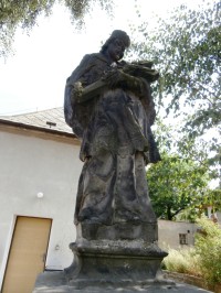 30.Další socha sv.Jana z Nepomuku u mostu přes jílovský potok