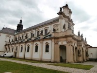 37.Osecký klášterní kostel
