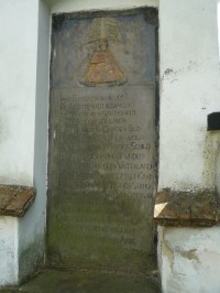 Rychnov na Moravě - pomník na hřbitově u kostela sv. Mikuláše