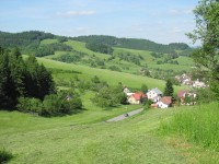 Pohled na nedalekou vesničku Liptál