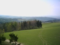 výhled z rozhledny na zámek Hradec nad Moravicí