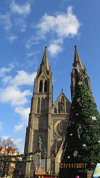 Vánoční trhy na Pražském hradě a u kostela sv.Ludmily