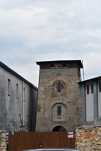 Věž vysoké pece (Wieża wyciągowa), Poręba