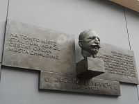 Chrudim - busta JUDR. Karla Pippicha