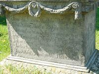 Lázně Bohdaneč - náhrobek Marie Magdaleny Kučerové