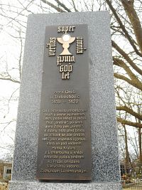 Třebechovice pod Orebem - Památník Orebitů na Orebu