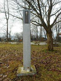 Třebechovice pod Orebem - Památník Orebitů na Orebu