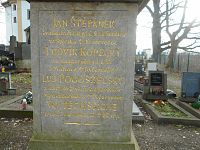 Třebechovice pod Orebem - pomník vojáků padlých ve válce 1866