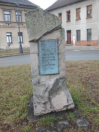 Třebechovice pod Orebem - památník bratrstva orebského a sirotčího