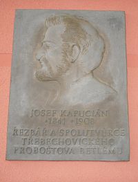 Třebechovice pod Orebem - pamětní deska Josefa Kapuciána