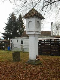 Třebechovice pod Orebem - výklenková kaplička