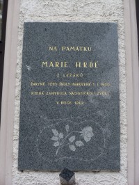 Skuteč - pamětní deska Marie Hrdé z Ležáků