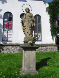 Pardubice - socha Panny Marie Karlovské
