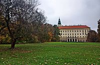 Podzimní procházka romantickou zahradou v Kroměříži