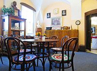 Kavárnička v přízemí