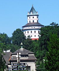 pohled na Humprecht z centra města