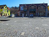 Restaurace Pod hradem na náměstí H. Synkové