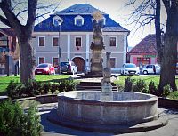 Kašna před radnicí