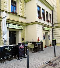 Kavárna a restaurace