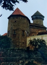 pohled z nádvořá hradu
