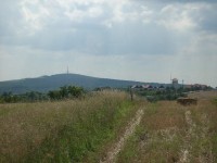 Bukovanský mlýn, v pozadí Babí lom (Stražovják)