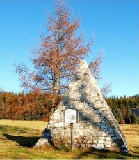 Napodobenina pyramidy