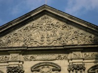 Detail štítové zdi východního křídla