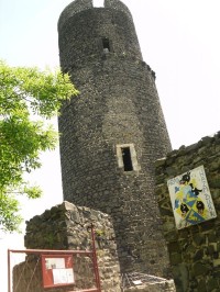 Černá věž (dolní hrad)