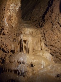 Koněpruské Jeskyně
