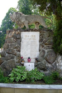 Památník v Maršově