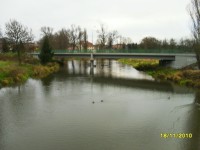 řeka Radbuza s novým mostem