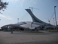Olympijský stadion a Biodome