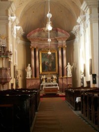 Interiér lomnického kostela