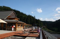 Karlovický Horal láká na grilování, bazény i lanový park