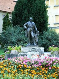 Josefov - socha císaře Josefa II.