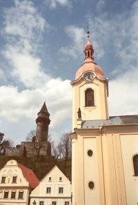 Štramberk-pohled od kostela na Trúbu