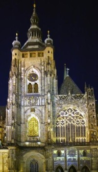 Chrám Sv. Víta: Po setmění na Pražském hradě