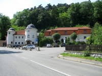 Hotel Zámeček ve Starém Jičíně