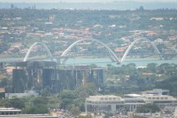 Brasilia: známý most Oscara Niemayera přes jezero Paranoá