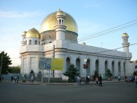 Almaty mešita u Puškinovy ulice.