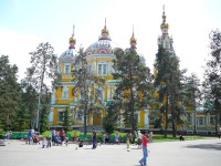 Almaty chrám Svatého nanebevstoupení v parku 28. panfilovců.