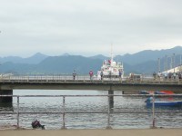 Suva čínská loď v přístavu