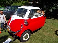 mini autíčko BMW Isetta