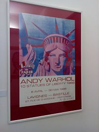 Praha - Staroměstské náměstí - výstava Andy Warhol