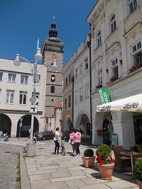 pohľad na neďalekú Černú vežu