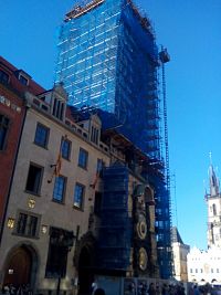 Pražský orloj - leto 2017, vyhliadková veža v rekonštrukcii