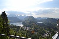 pohľad na Alpsee a mestečko Schwangau