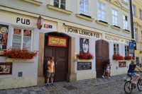 Praha - Malá Strana - John Lennon Pub
