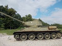 stredný tank T34