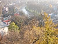 rieka deliaca mesto na Cieszyn a Český Těšín